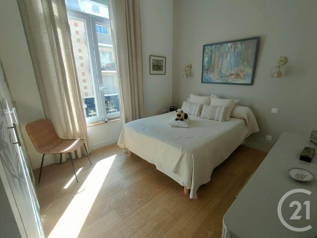 Appartement F4 à vendre - 4 pièces - 75.3 m2 - DEAUVILLE - 14 - BASSE-NORMANDIE - Century 21 Tirard-Gardie