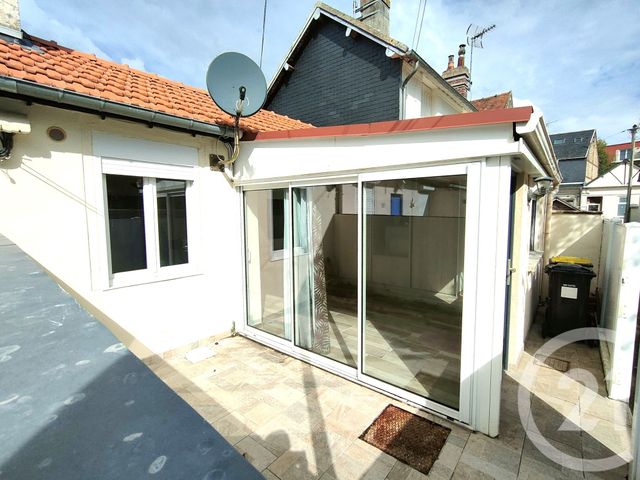 maison à vendre - 2 pièces - 37.0 m2 - DEAUVILLE - 14 - BASSE-NORMANDIE - Century 21 Tirard-Gardie
