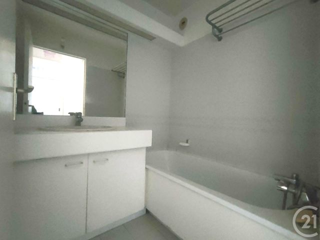 Appartement F2 à vendre - 2 pièces - 40.7 m2 - TROUVILLE SUR MER - 14 - BASSE-NORMANDIE - Century 21 Tirard-Gardie