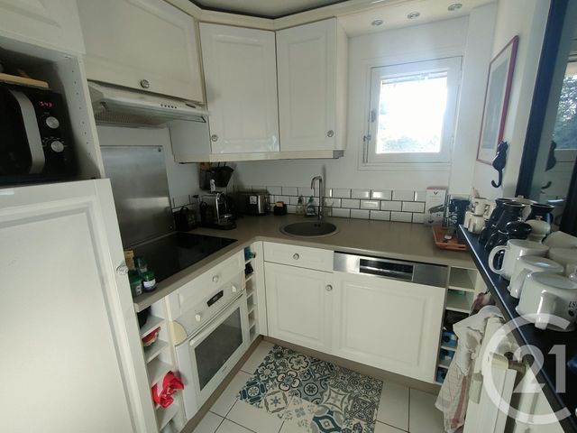 Appartement F4 à vendre - 4 pièces - 74.0 m2 - TOURGEVILLE - 14 - BASSE-NORMANDIE - Century 21 Tirard-Gardie