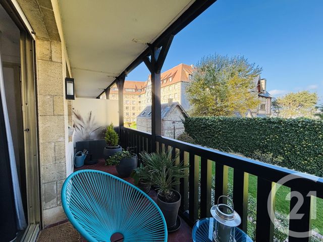 Afficher la photo en grand Appartement F2 à vendre - 2 pièces - 41.02 m2 - DEAUVILLE - 14 - BASSE-NORMANDIE - Century 21 Tirard-Gardie