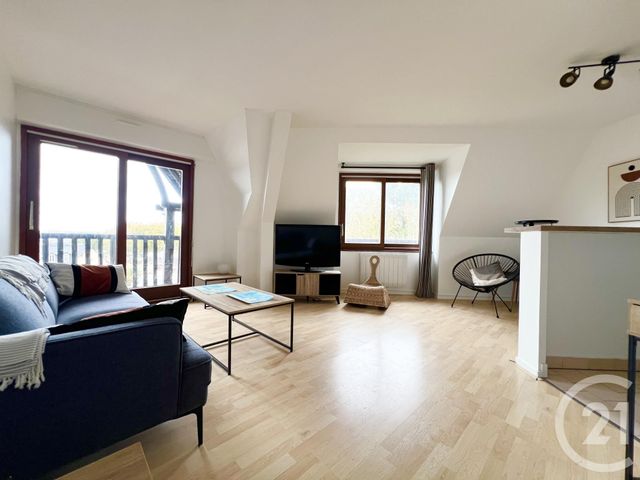 Appartement Duplex à vendre - 2 pièces - 37.2 m2 - DEAUVILLE - 14 - BASSE-NORMANDIE - Century 21 Tirard-Gardie