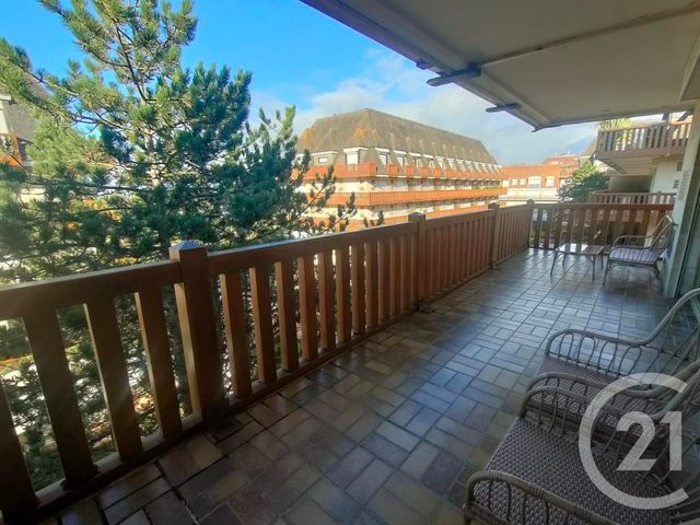 Appartement F2 à vendre - 2 pièces - 46.64 m2 - DEAUVILLE - 14 - BASSE-NORMANDIE - Century 21 Tirard-Gardie