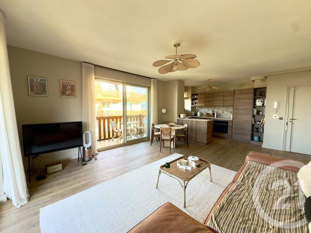 Appartement F2 à vendre - 2 pièces - 46.64 m2 - DEAUVILLE - 14 - BASSE-NORMANDIE - Century 21 Tirard-Gardie