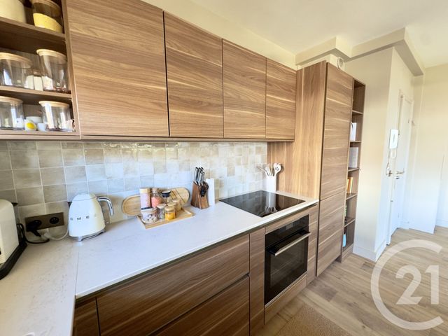 Appartement F2 à vendre - 2 pièces - 46.64 m2 - DEAUVILLE - 14 - BASSE-NORMANDIE - Century 21 Tirard-Gardie