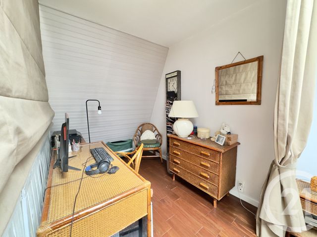 Appartement Duplex à vendre - 4 pièces - 83.23 m2 - DEAUVILLE - 14 - BASSE-NORMANDIE - Century 21 Tirard-Gardie