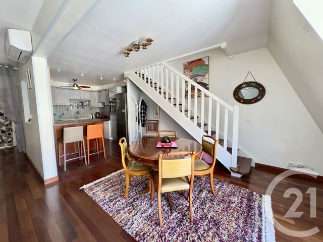 Appartement Duplex à vendre - 4 pièces - 83.23 m2 - DEAUVILLE - 14 - BASSE-NORMANDIE - Century 21 Tirard-Gardie