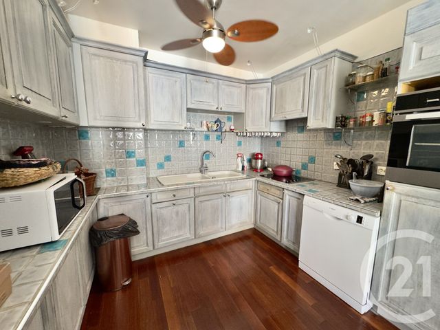 Appartement Duplex à vendre - 4 pièces - 83.23 m2 - DEAUVILLE - 14 - BASSE-NORMANDIE - Century 21 Tirard-Gardie