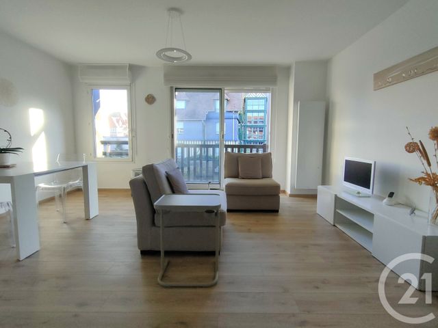Appartement F2 à vendre - 2 pièces - 49.88 m2 - DEAUVILLE - 14 - BASSE-NORMANDIE - Century 21 Tirard-Gardie