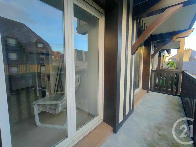 Appartement F2 à vendre - 2 pièces - 49.88 m2 - DEAUVILLE - 14 - BASSE-NORMANDIE - Century 21 Tirard-Gardie
