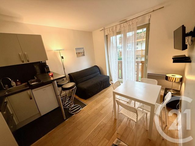 Appartement F1 à vendre - 1 pièce - 19.0 m2 - DEAUVILLE - 14 - BASSE-NORMANDIE - Century 21 Tirard-Gardie