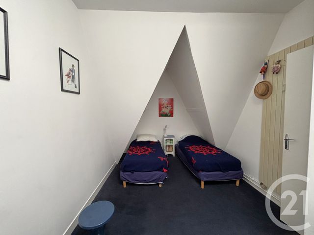 Appartement F5 à vendre - 5 pièces - 100.67 m2 - DEAUVILLE - 14 - BASSE-NORMANDIE - Century 21 Tirard-Gardie