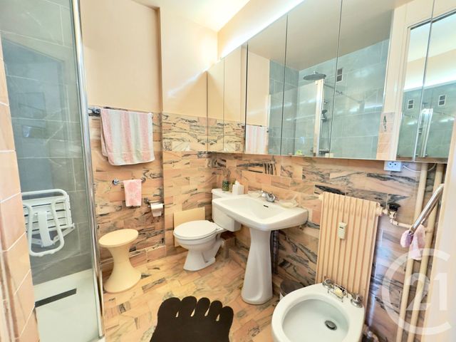 Appartement F5 à vendre - 5 pièces - 100.67 m2 - DEAUVILLE - 14 - BASSE-NORMANDIE - Century 21 Tirard-Gardie