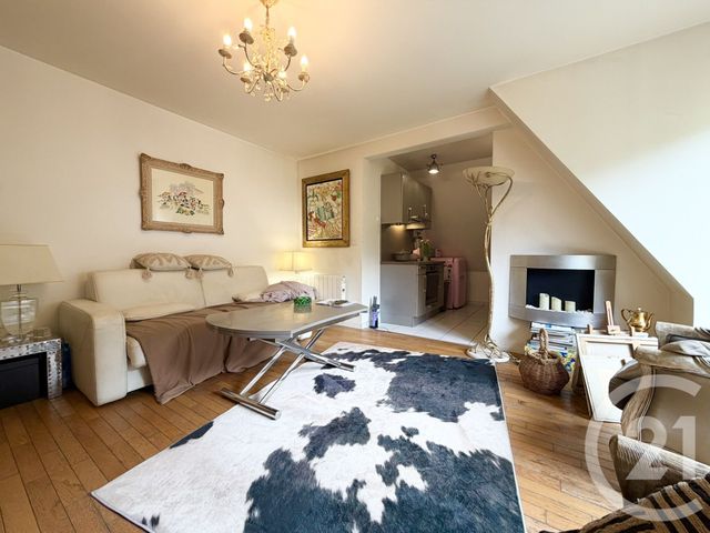 Appartement F2 à vendre - 2 pièces - 44.1 m2 - DEAUVILLE - 14 - BASSE-NORMANDIE - Century 21 Tirard-Gardie