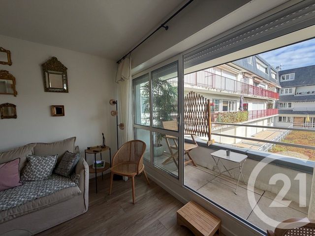 Appartement F3 à vendre - 3 pièces - 49.48 m2 - DEAUVILLE - 14 - BASSE-NORMANDIE - Century 21 Tirard-Gardie