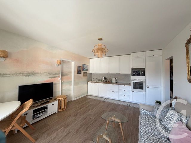 Appartement F3 à vendre - 3 pièces - 49.48 m2 - DEAUVILLE - 14 - BASSE-NORMANDIE - Century 21 Tirard-Gardie