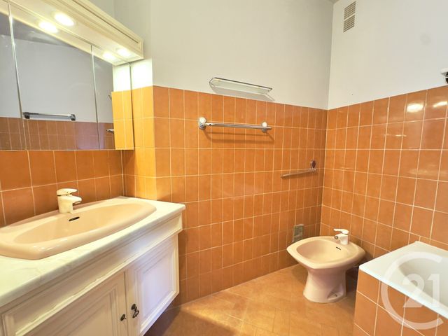 Appartement F3 à vendre - 3 pièces - 52.16 m2 - DEAUVILLE - 14 - BASSE-NORMANDIE - Century 21 Tirard-Gardie