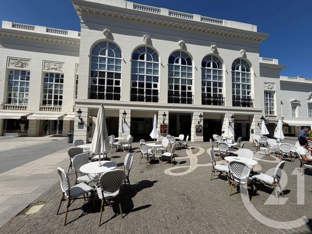 Appartement F3 à vendre - 3 pièces - 52.16 m2 - DEAUVILLE - 14 - BASSE-NORMANDIE - Century 21 Tirard-Gardie