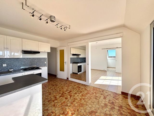 Appartement F3 à vendre - 3 pièces - 46.94 m2 - BLONVILLE SUR MER - 14 - BASSE-NORMANDIE - Century 21 Tirard-Gardie