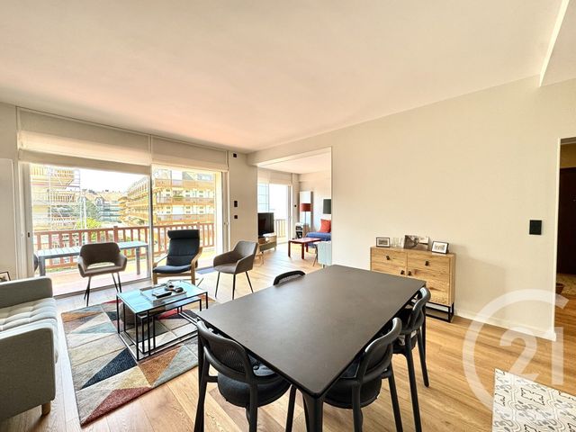 Appartement F4 à vendre - 4 pièces - 91.81 m2 - DEAUVILLE - 14 - BASSE-NORMANDIE - Century 21 Tirard-Gardie