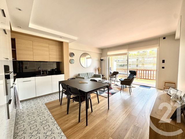 Appartement F4 à vendre - 4 pièces - 91.81 m2 - DEAUVILLE - 14 - BASSE-NORMANDIE - Century 21 Tirard-Gardie