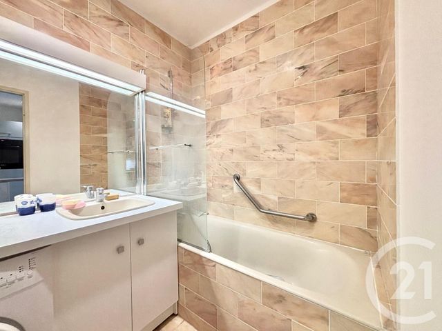 Appartement Studio à vendre - 1 pièce - 29.64 m2 - DEAUVILLE - 14 - BASSE-NORMANDIE - Century 21 Tirard-Gardie