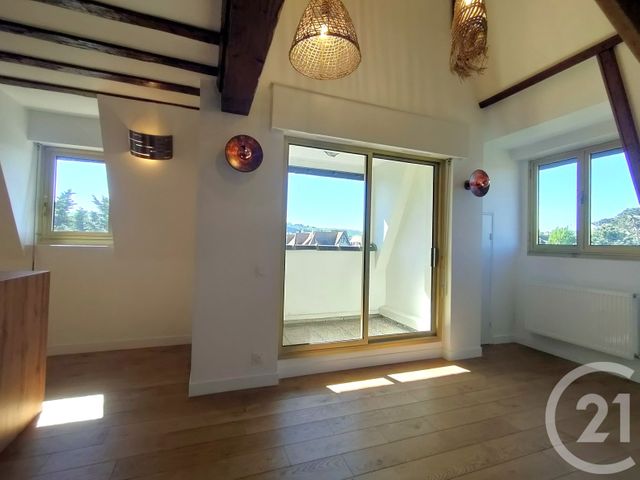 Appartement F2 à vendre - 2 pièces - 45.0 m2 - DEAUVILLE - 14 - BASSE-NORMANDIE - Century 21 Tirard-Gardie