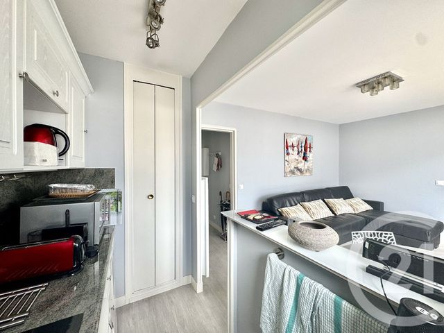 Appartement F2 à vendre - 2 pièces - 29.86 m2 - DEAUVILLE - 14 - BASSE-NORMANDIE - Century 21 Tirard-Gardie