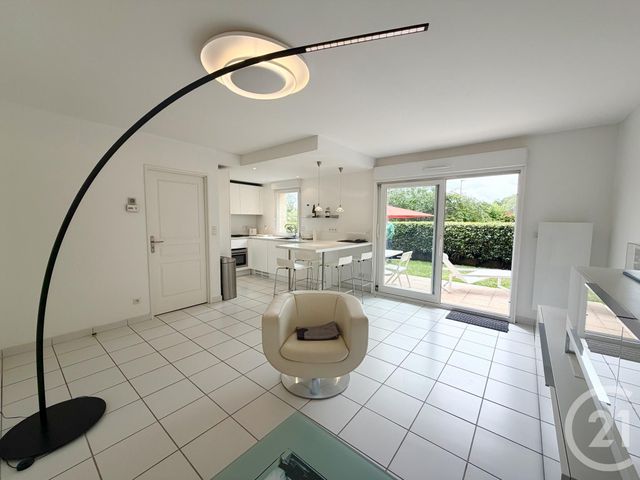 Appartement F2 à vendre - 2 pièces - 53.81 m2 - DEAUVILLE - 14 - BASSE-NORMANDIE - Century 21 Tirard-Gardie