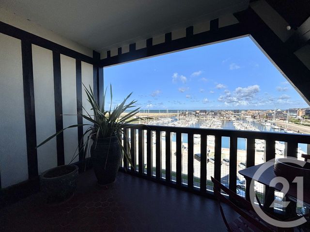 Appartement F4 à vendre - 4 pièces - 140.58 m2 - DEAUVILLE - 14 - BASSE-NORMANDIE - Century 21 Tirard-Gardie
