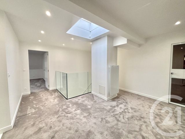Appartement F4 à vendre - 4 pièces - 140.58 m2 - DEAUVILLE - 14 - BASSE-NORMANDIE - Century 21 Tirard-Gardie