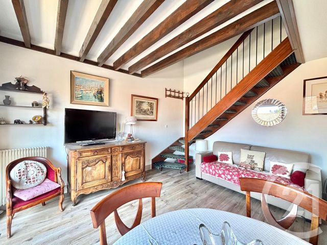 Appartement F2 à vendre - 2 pièces - 44.35 m2 - DEAUVILLE - 14 - BASSE-NORMANDIE - Century 21 Tirard-Gardie