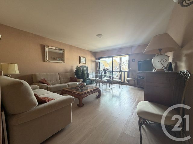 Appartement F2 à vendre - 2 pièces - 48.1 m2 - DEAUVILLE - 14 - BASSE-NORMANDIE - Century 21 Tirard-Gardie