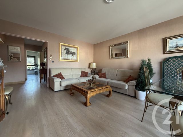 Appartement F2 à vendre - 2 pièces - 48.1 m2 - DEAUVILLE - 14 - BASSE-NORMANDIE - Century 21 Tirard-Gardie