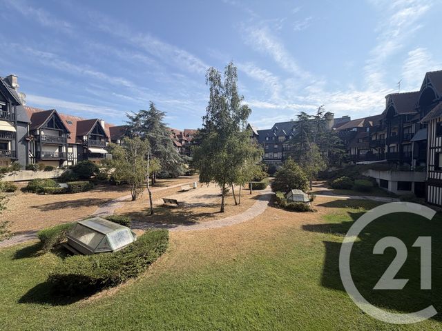 Appartement F2 à vendre - 2 pièces - 48.1 m2 - DEAUVILLE - 14 - BASSE-NORMANDIE - Century 21 Tirard-Gardie
