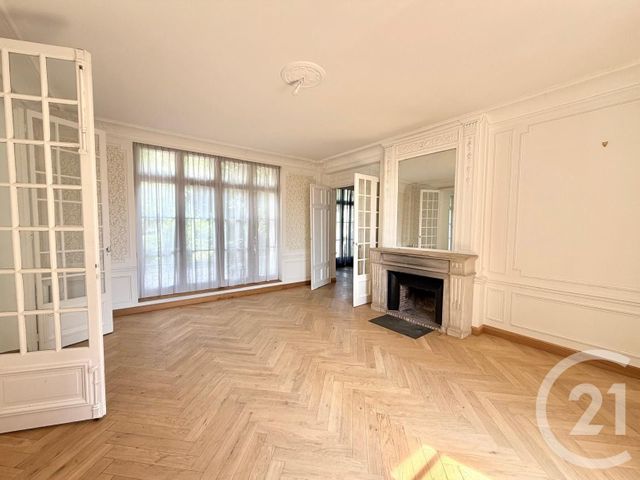 maison à vendre - 6 pièces - 170.99 m2 - TROUVILLE SUR MER - 14 - BASSE-NORMANDIE - Century 21 Tirard-Gardie