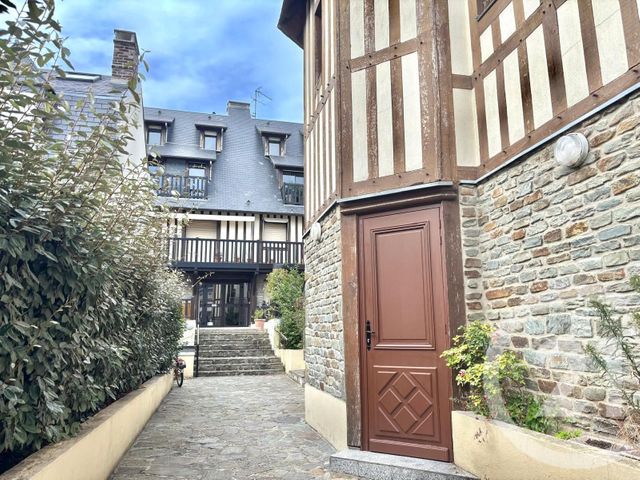 Appartement F2 à vendre - 2 pièces - 44.41 m2 - DEAUVILLE - 14 - BASSE-NORMANDIE - Century 21 Tirard-Gardie