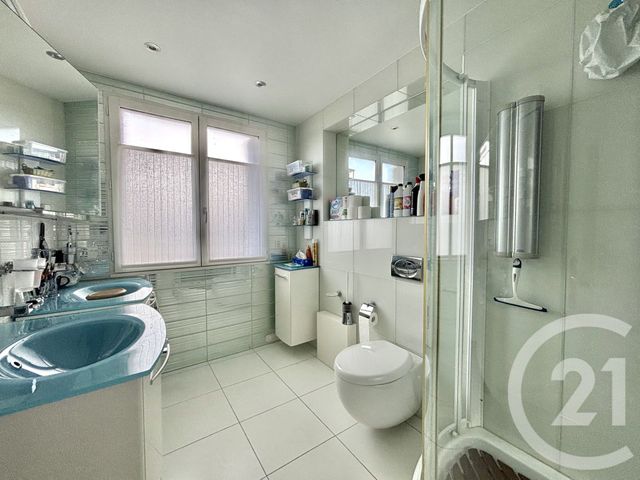Appartement F3 à vendre - 3 pièces - 75.67 m2 - DEAUVILLE - 14 - BASSE-NORMANDIE - Century 21 Tirard-Gardie