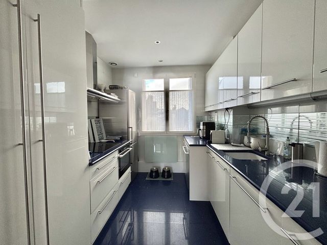 Appartement F3 à vendre - 3 pièces - 75.67 m2 - DEAUVILLE - 14 - BASSE-NORMANDIE - Century 21 Tirard-Gardie