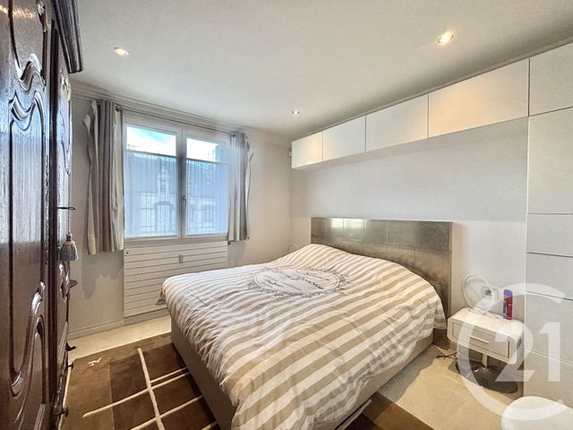 Appartement F3 à vendre - 3 pièces - 75.67 m2 - DEAUVILLE - 14 - BASSE-NORMANDIE - Century 21 Tirard-Gardie