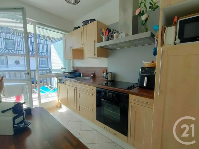 Appartement F3 à vendre - 3 pièces - 56.8 m2 - DEAUVILLE - 14 - BASSE-NORMANDIE - Century 21 Tirard-Gardie