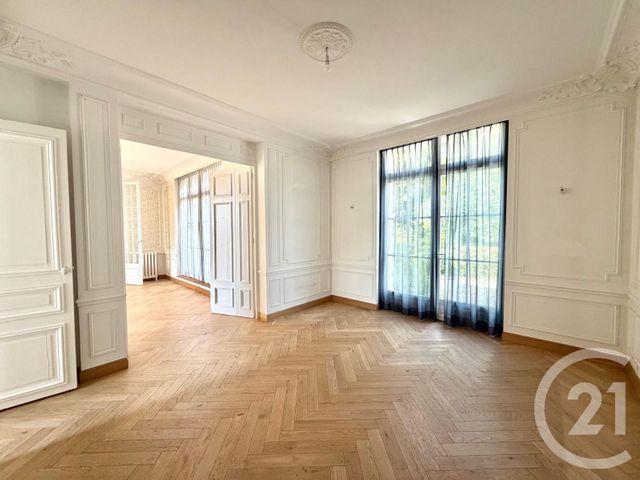 Appartement F6 à vendre - 6 pièces - 170.99 m2 - TROUVILLE SUR MER - 14 - BASSE-NORMANDIE - Century 21 Tirard-Gardie