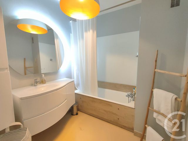Appartement F2 à vendre - 2 pièces - 50.84 m2 - DEAUVILLE - 14 - BASSE-NORMANDIE - Century 21 Tirard-Gardie